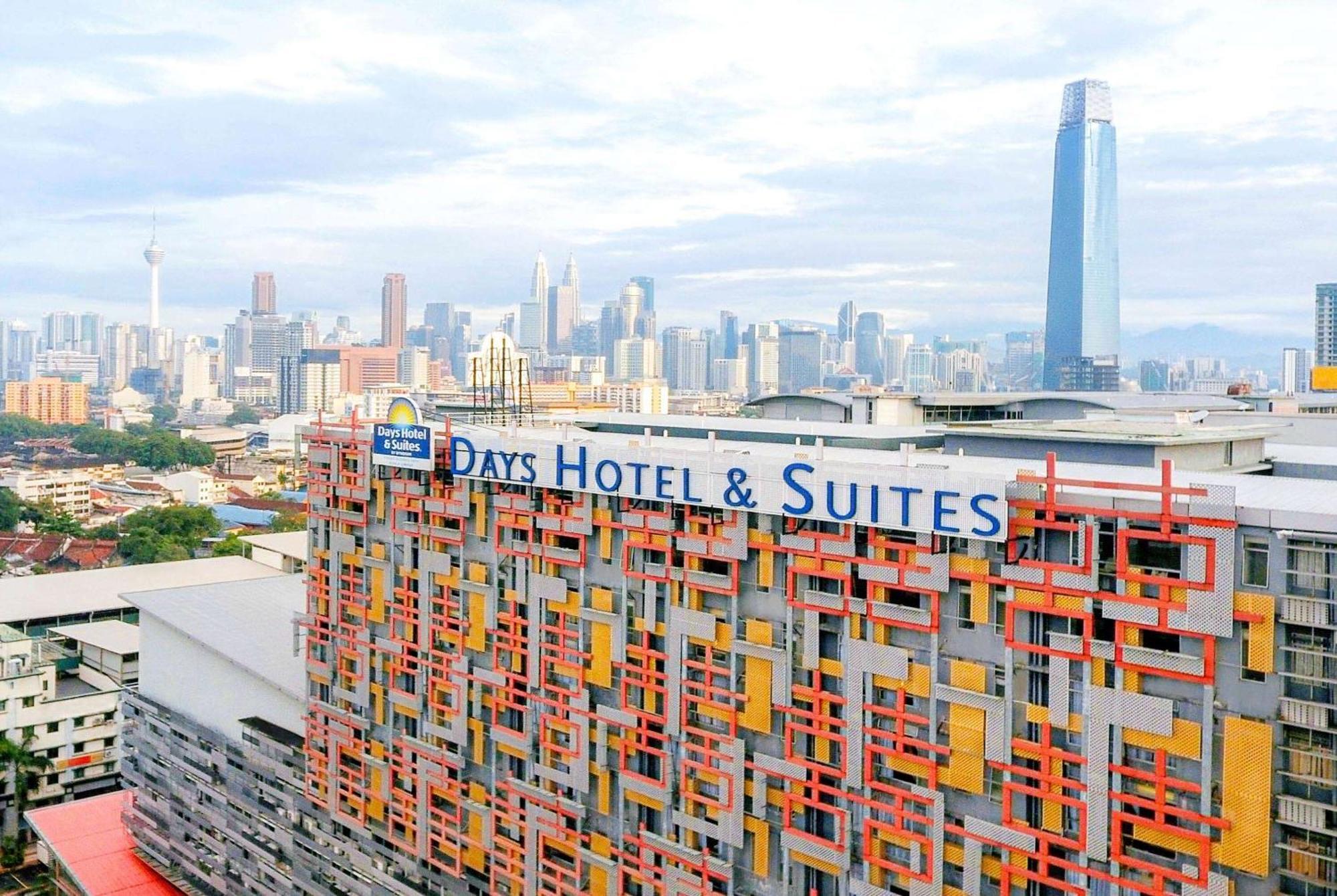Days Hotel & Suites By Wyndham Kl - Chan Sow Lin Mrt Or Lrt Kuala Lumpur Esterno foto