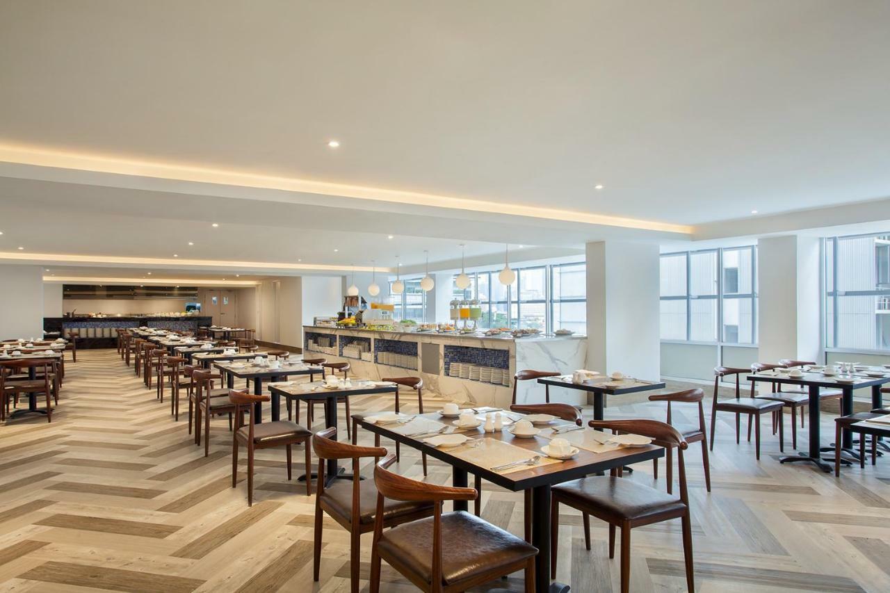Days Hotel & Suites By Wyndham Kl - Chan Sow Lin Mrt Or Lrt Kuala Lumpur Esterno foto